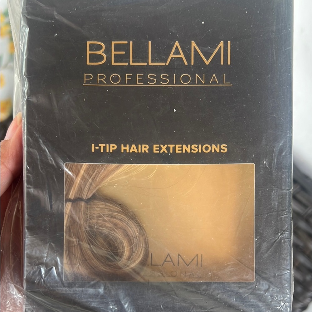 SEALED BELLAMI Professional16”  I-Tip Extensions - hot toffee blonde